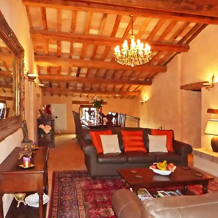Villa & Farmhouse In Le Marche *